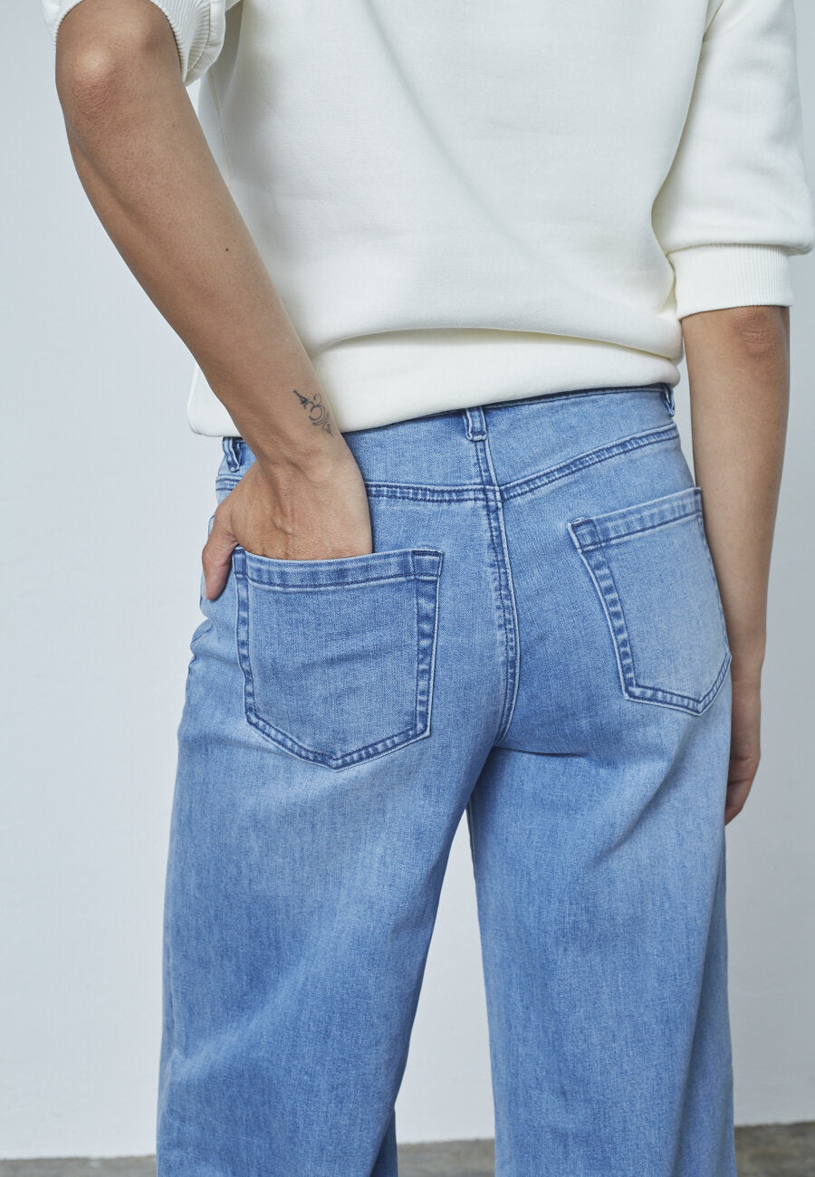 Sisters Point Jeans Feja Light Blue Wash