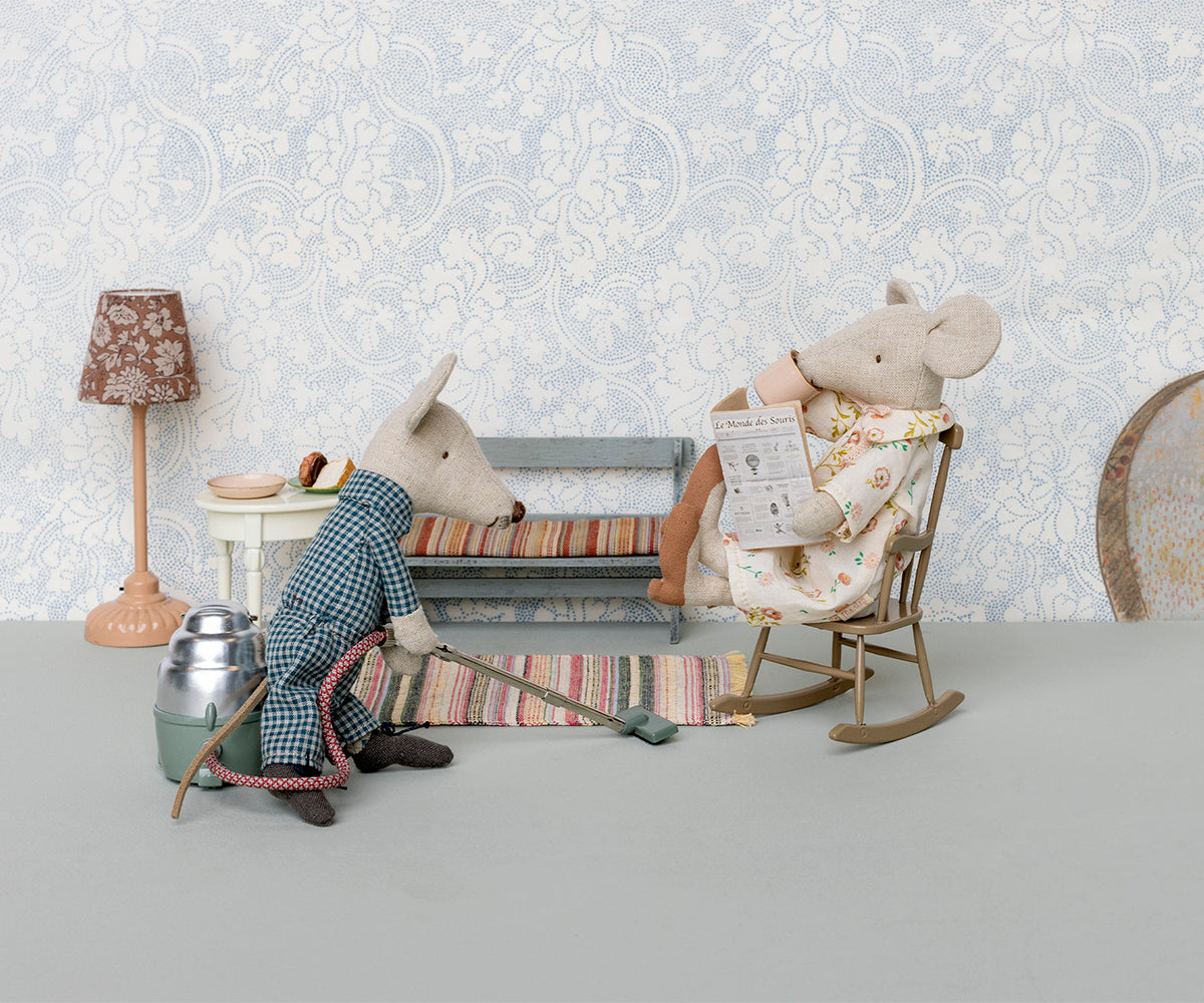 Maileg Vacuum Cleaner - Mouse