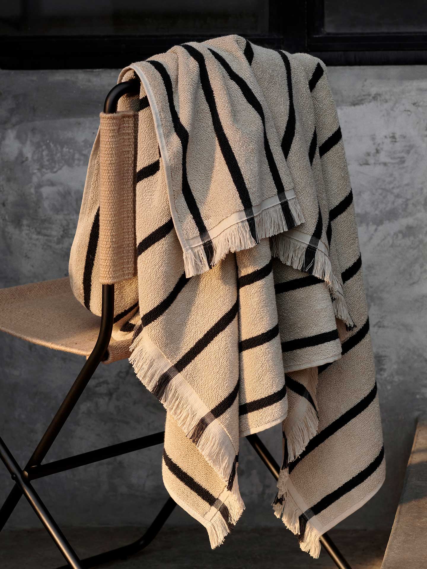 Ferm Living Alee Beach Towel - Sand/Black