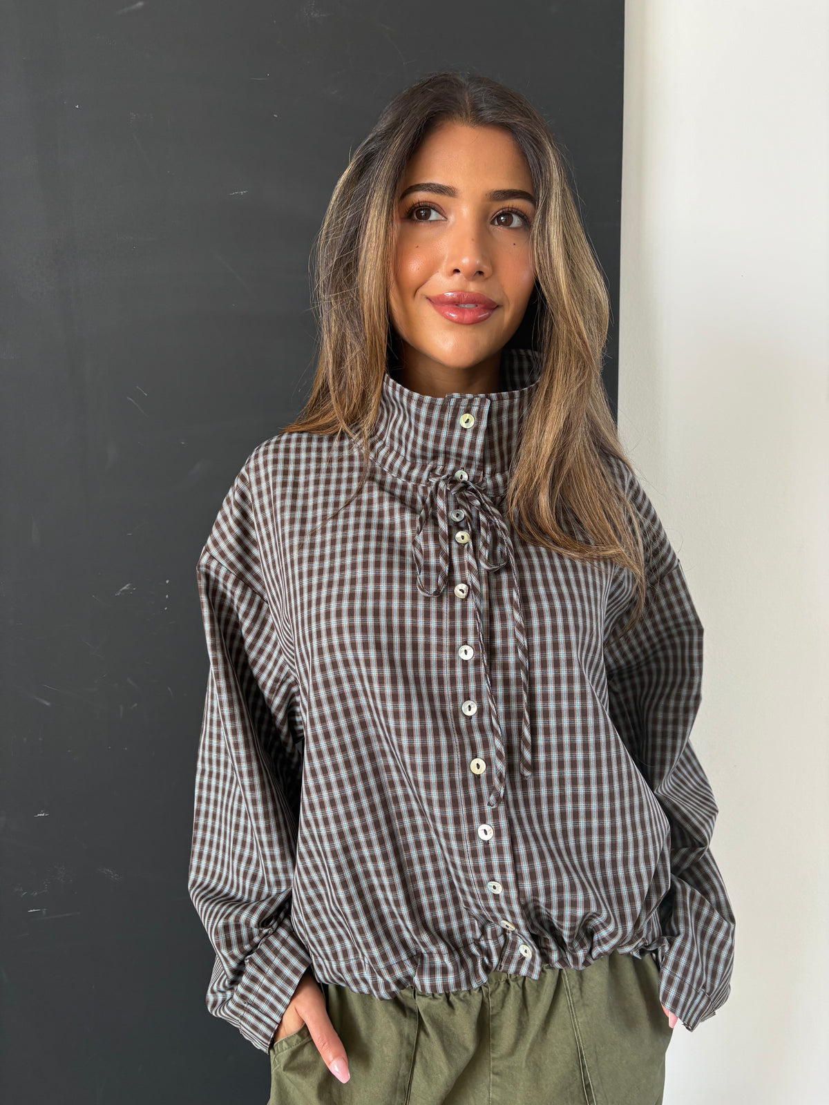 Continue Stine rutig blus