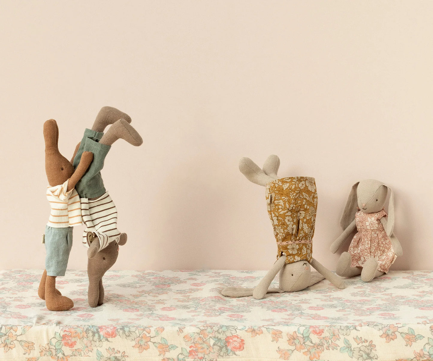 Maileg Bunny Size 2 Classic - Flower dress