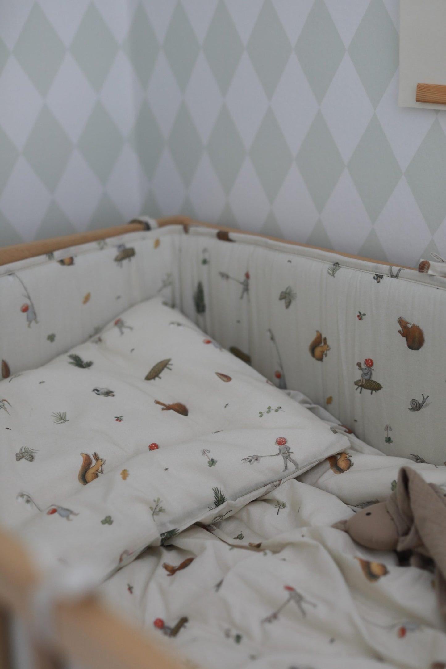 Rätt start Tomtebobarnen Påslakanset Spjälsäng Beige
