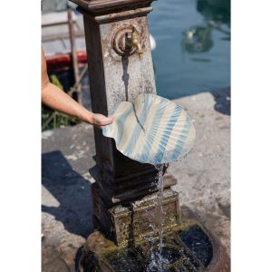 ByOn uppläggningsfat Armona Stripe Blå/vit stor
