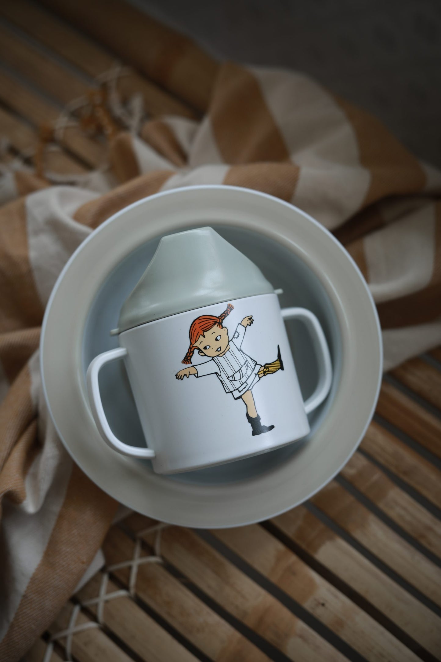 Rätt start Pippi Cirkus Sugkoppstallrik Beige