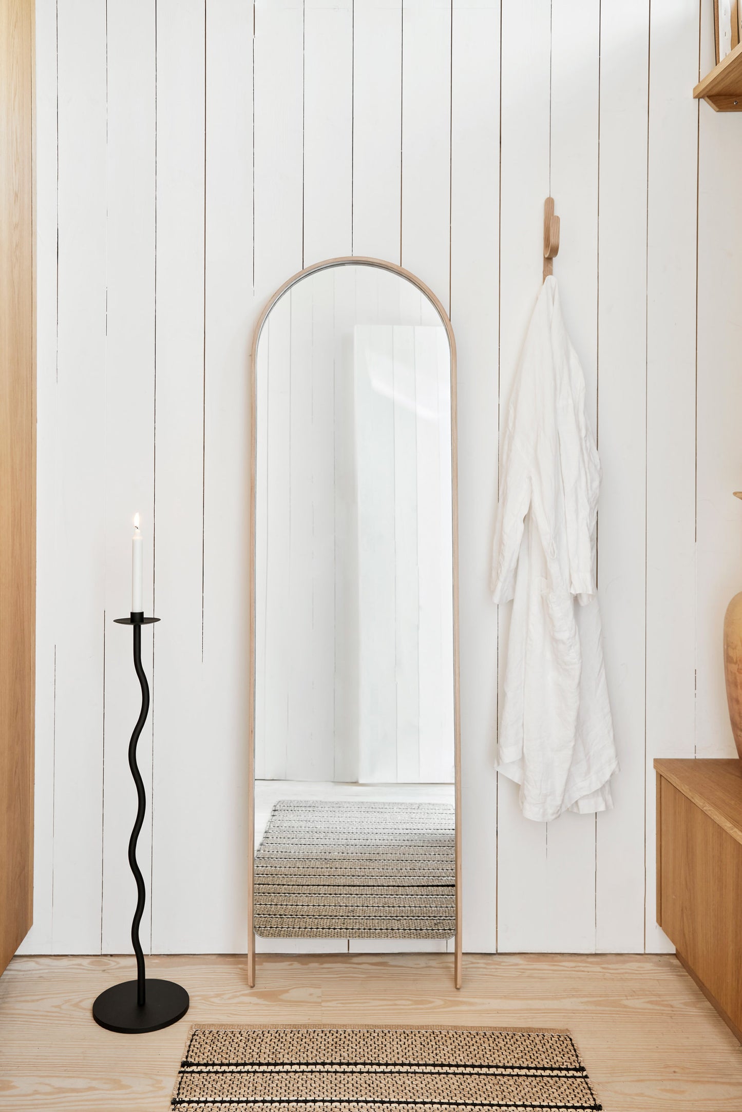 Cooee Design Curved Candleholder Black 85cm