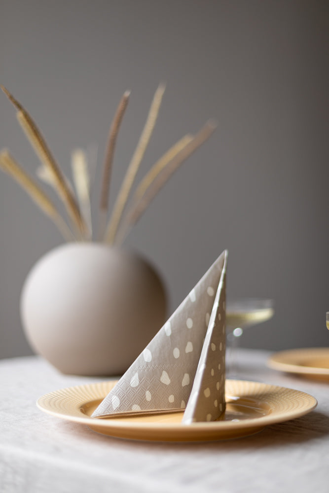 Cooee Design Servetter Dots Sand