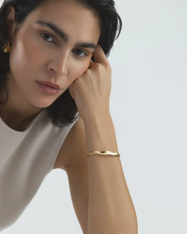 Mockberg Waterproof Infinity Necklace Gold