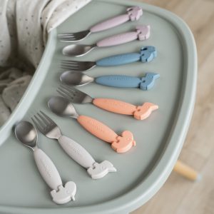 Done by Deer Easy-grip spoon and fork Powder