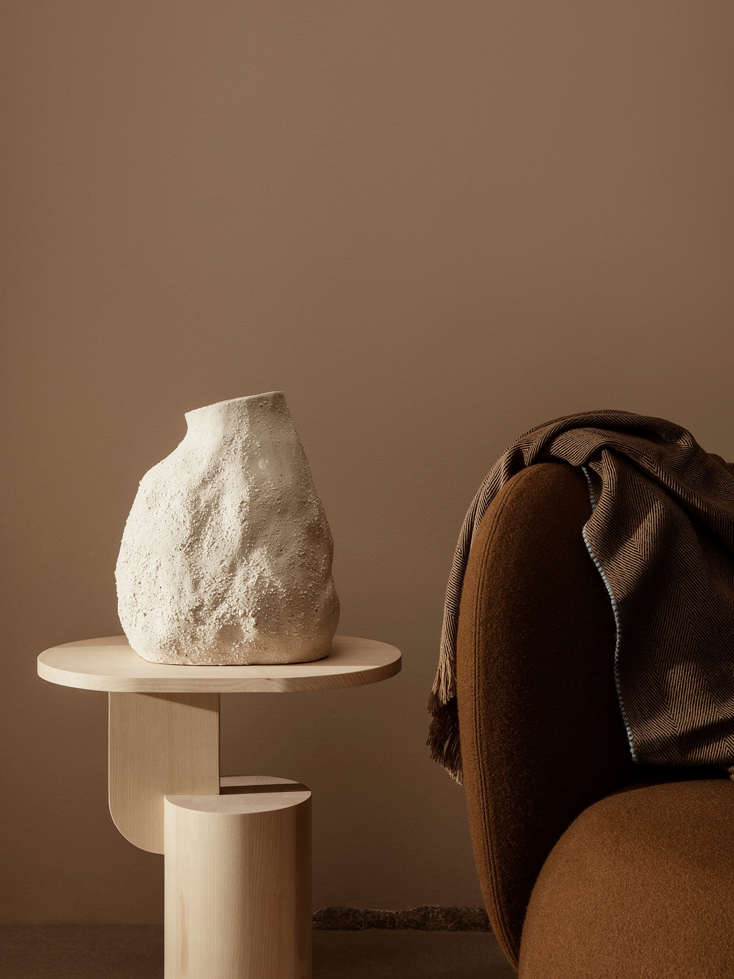 Ferm Living Vulca Vase - Medium - Off-white