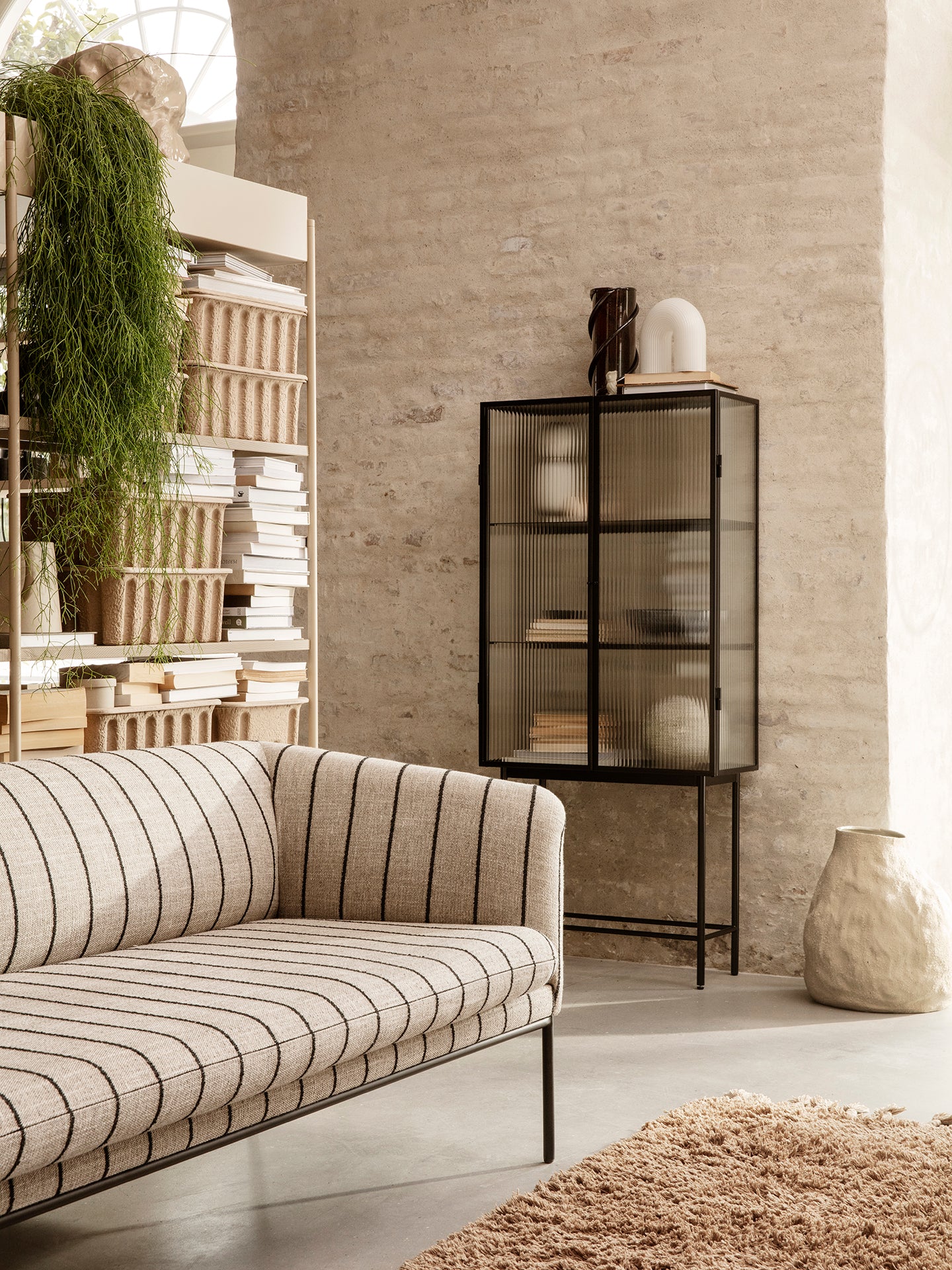 Ferm Living Haze Vitrine - Reeded Glass - Black
