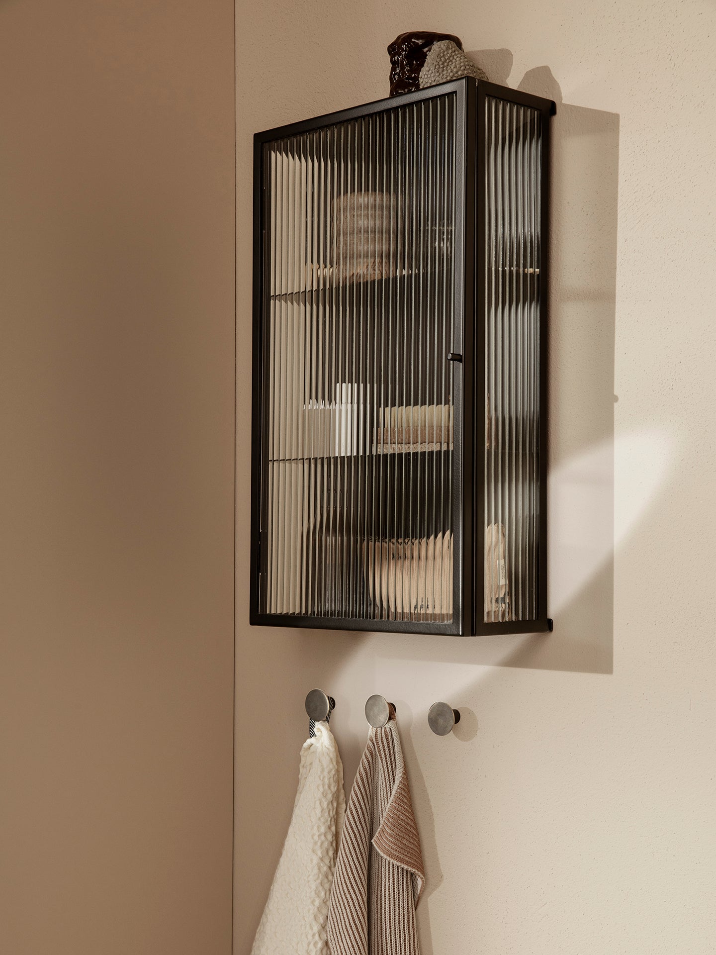 Ferm Living Haze Wall Cabinet - Reeded Glass - Black