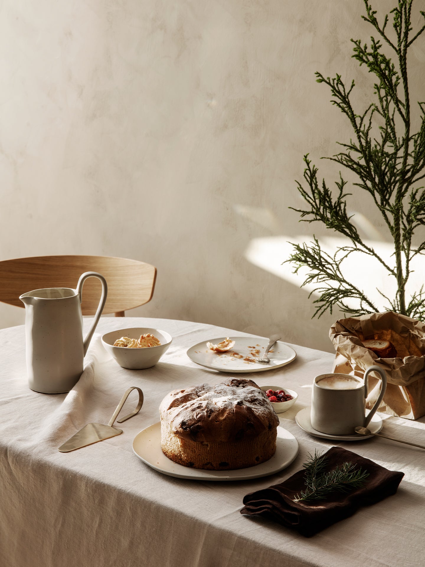 Ferm Living Flow Bowl - Small - Off-white Speckle
