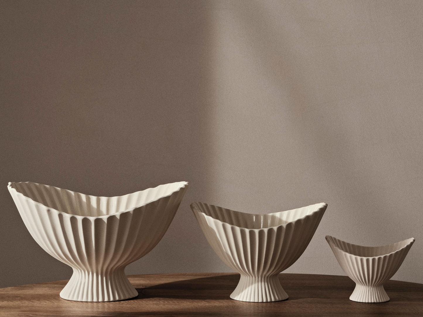 Ferm Living Fountain Bowl - 28 - Off-white