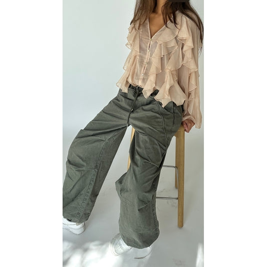 Continue Carrie Byxa Cargo Army green
