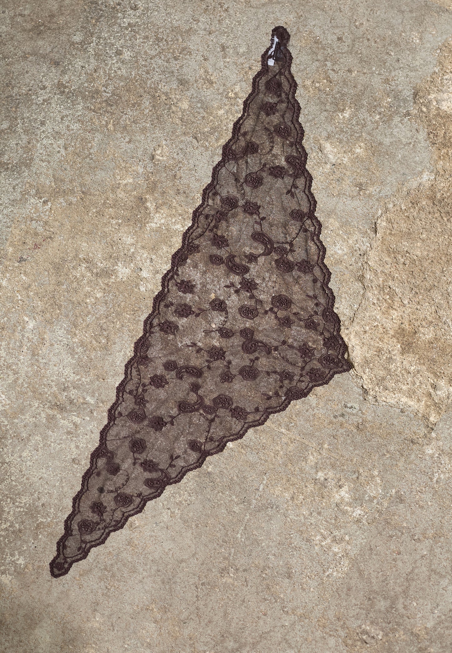 Sisters Point Scarf Brun