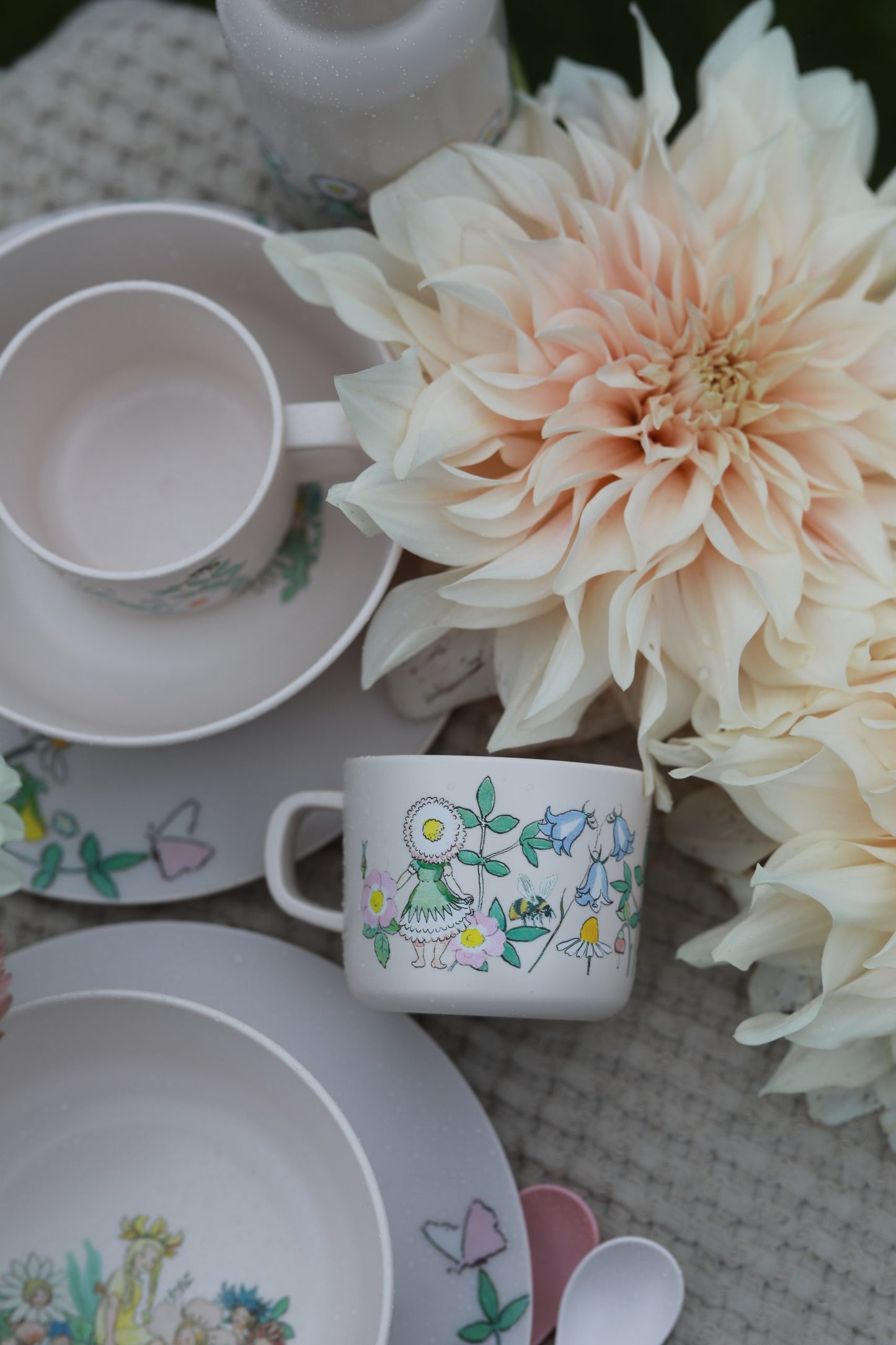 Rätt Start Beskow Blomsterfesten, Mugg med handtag