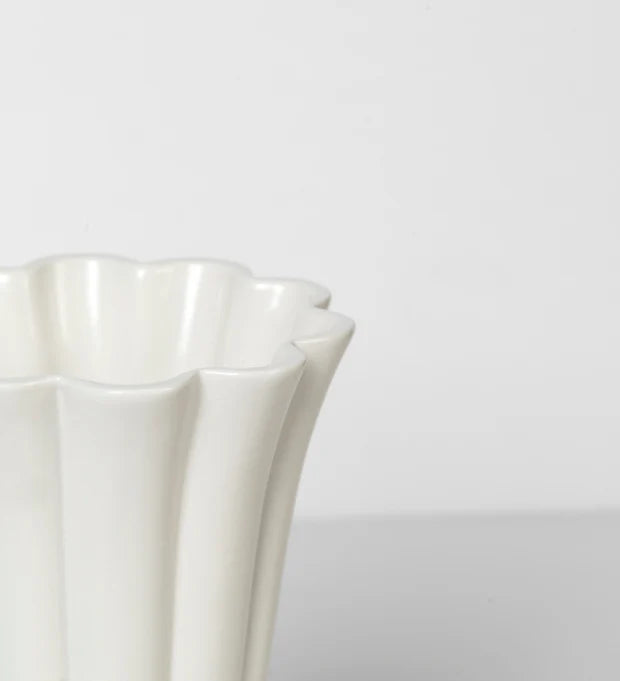 Broste Heli Vase S Cream 12x22cm