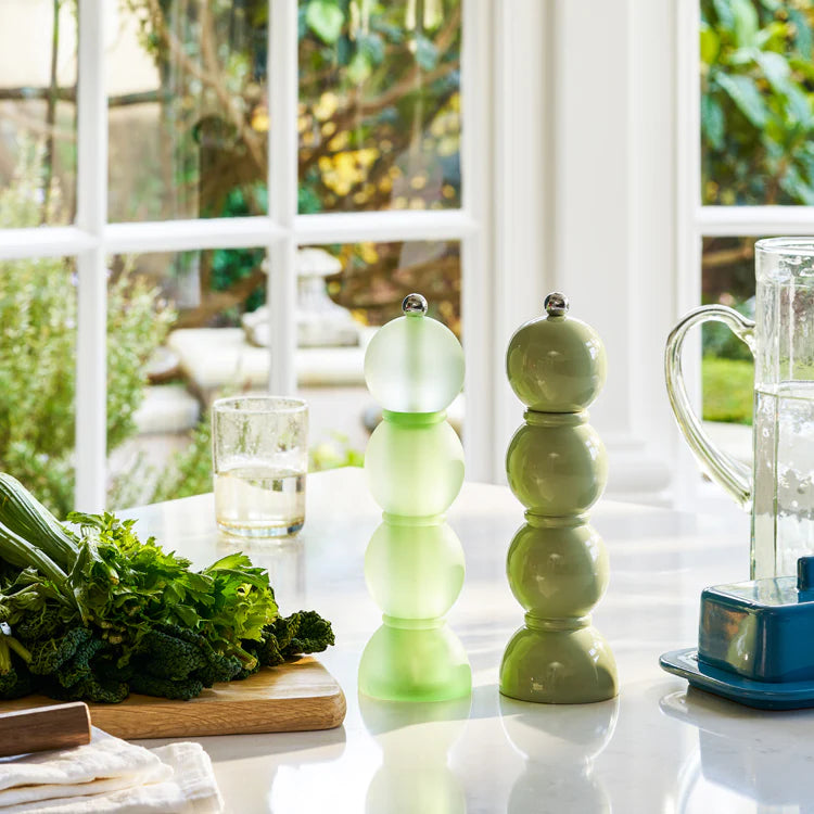 Addison Ross Salt eller Pepparkvarn Bobbin 24cm Sage