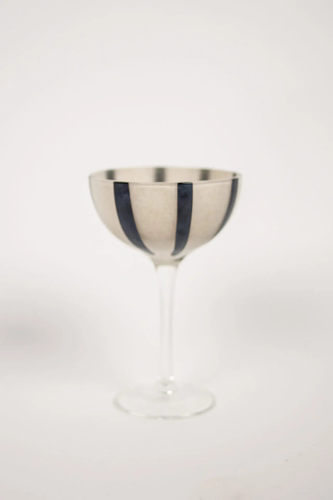 Olsson & Jensen Ziggy cocktailglas svart