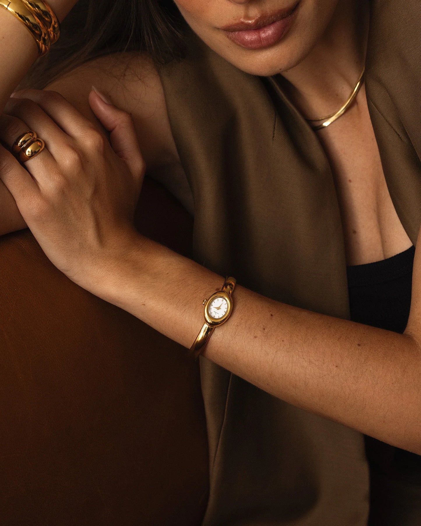 Mockberg Klocka Belle Oval Petit Guld Bangle Small