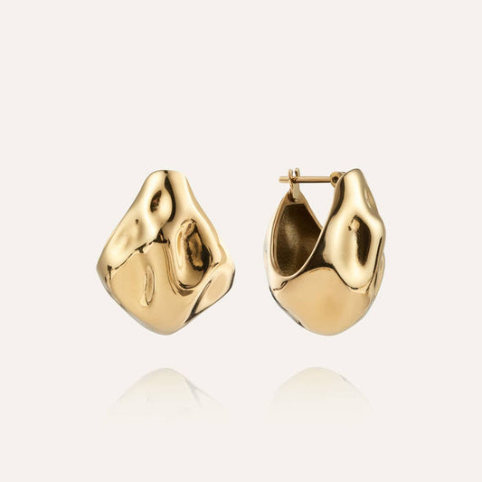 Mockberg Waterproof Wavy Bolded Drop Earrings Guld