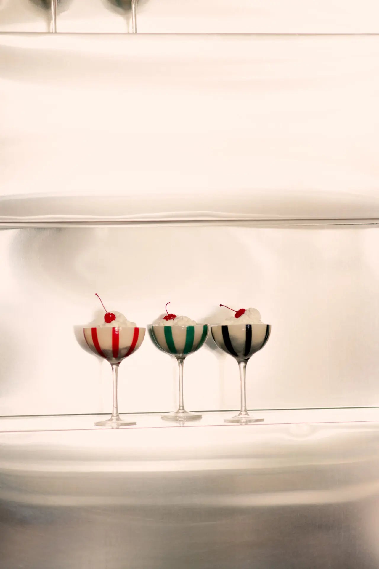 Olsson & Jensen Ziggy cocktailglas röd