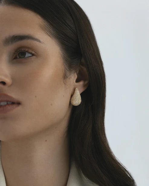 Mockberg Waterproof Pavé daring earring Large Gold