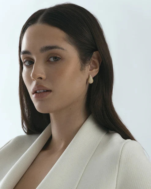 Mockberg Waterproof Pavé daring earring Small Gold