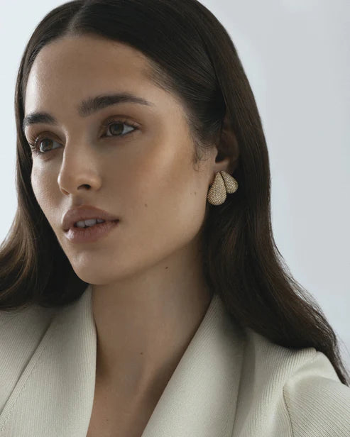 Mockberg Waterproof Pavé daring earring Small Gold