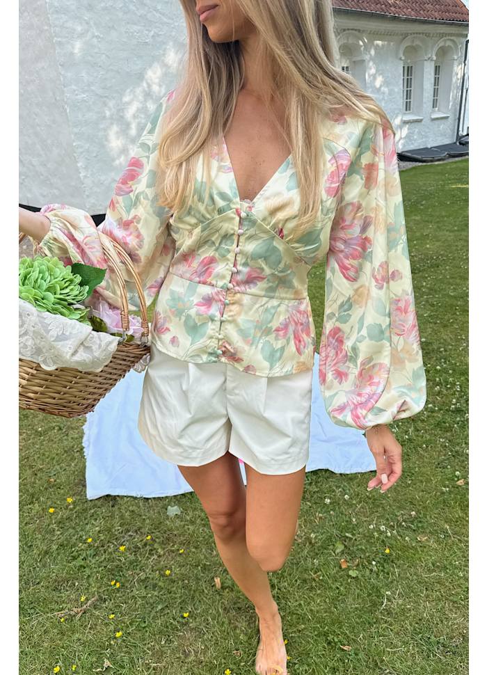 BYIC AddyIC Blus - Pastel Garden
