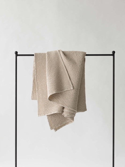 Tell Me More Miro blanket 140x200 - sand beige