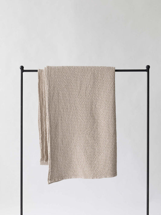 Tell Me More Miro blanket 180x260 - sand beige